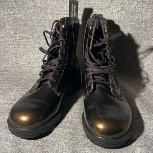 Blundstone Lace Up Gore Boots. NEW